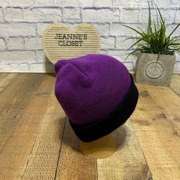 Vintage Disney Winnie the Pooh bear beanie hat 
One size - Picture 9 of 9